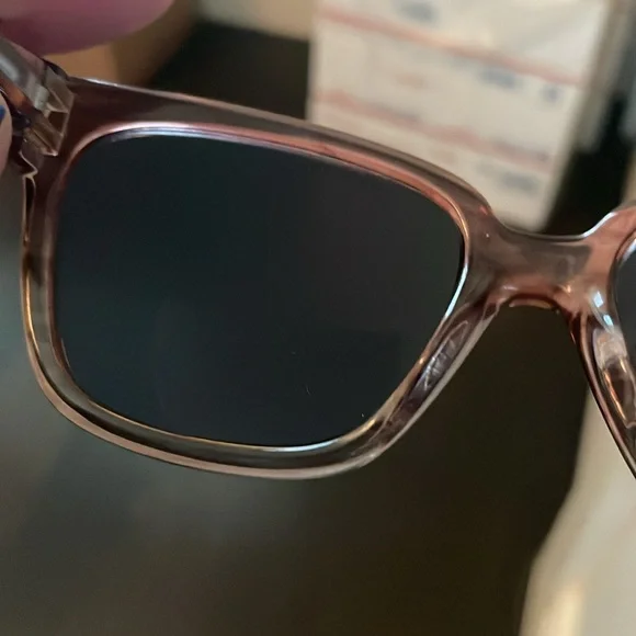 I love eyewear Ron’s optical sun Georgia +2.50 bifocal sunglasses - Picture 9 of 15